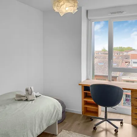Elegant A Deux Pas Du Capitole Apartamento *